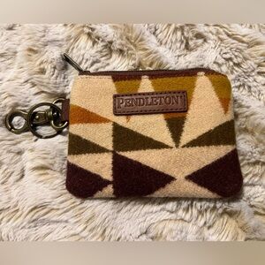 PENDELTON - NWOT ID Pouch Card Case